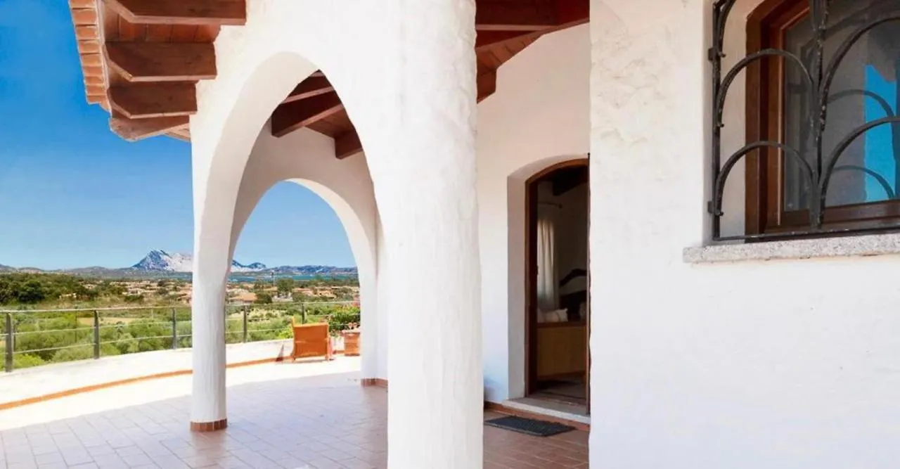 Villa Runcina San Teodoro  Italy